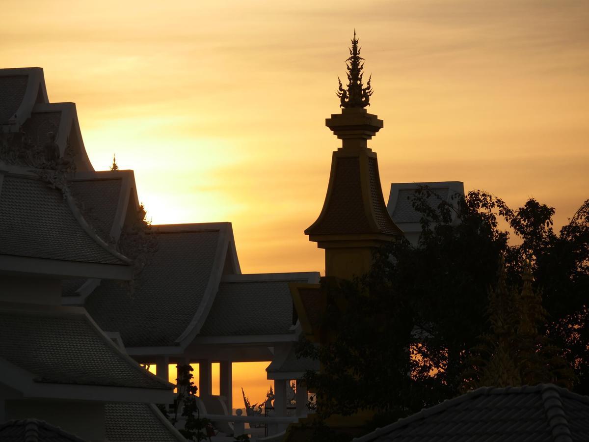 โรงแรมเรือนพนเอก เชียงราย ภายนอก รูปภาพ